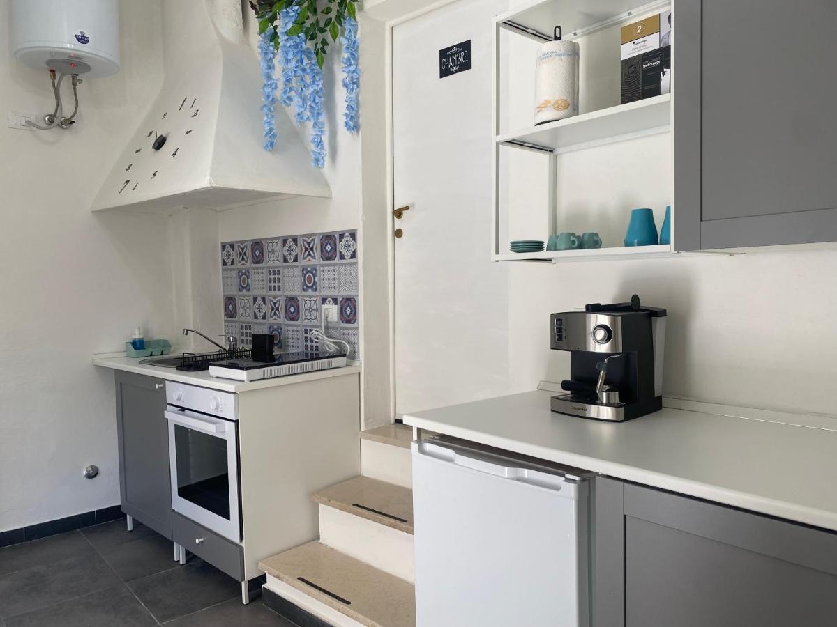 La Petite Maison Usigliano Экстерьер фото