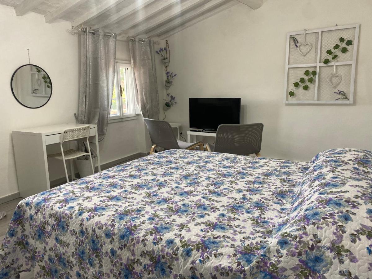 La Petite Maison Usigliano Экстерьер фото