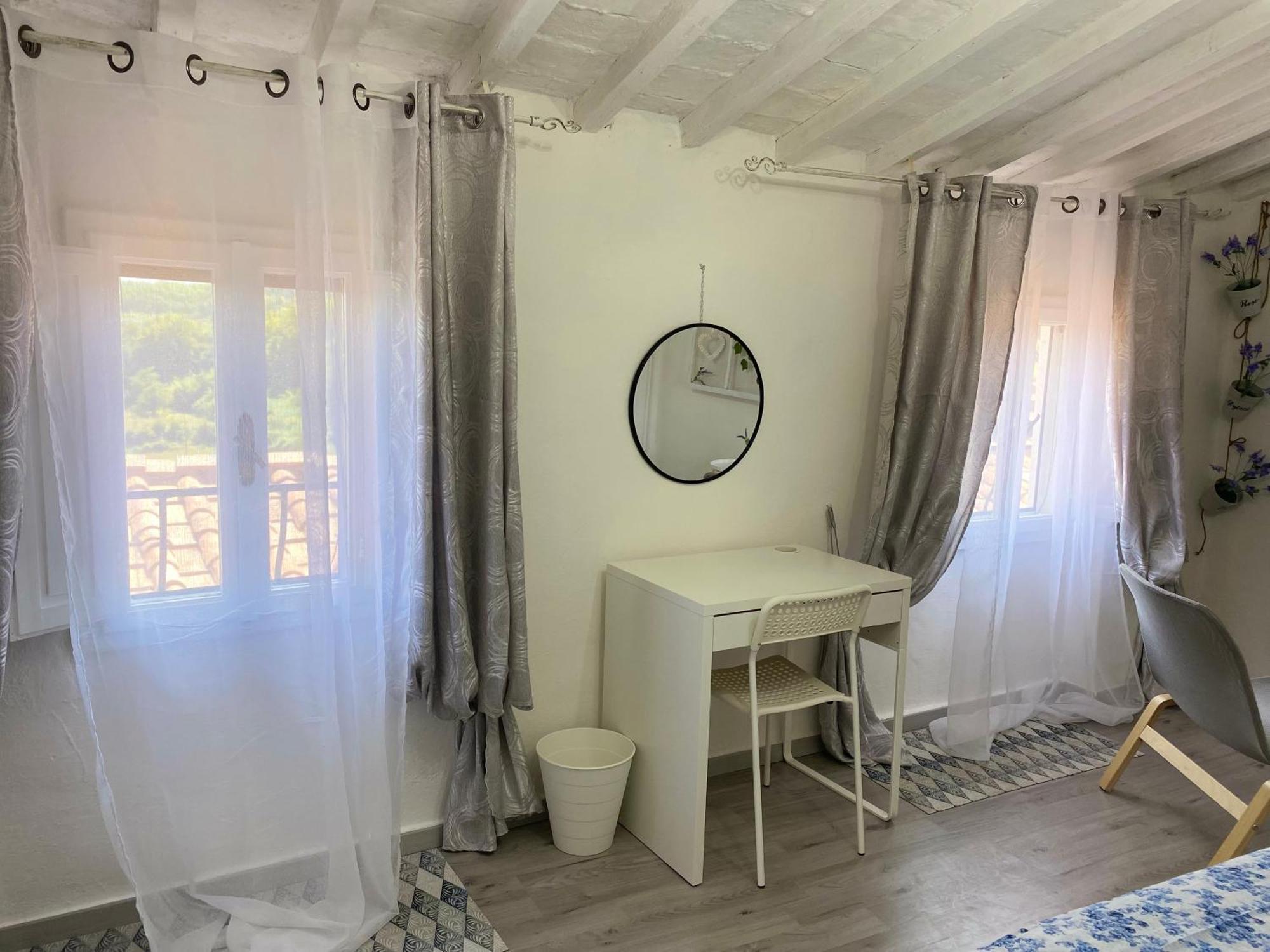 La Petite Maison Usigliano Экстерьер фото